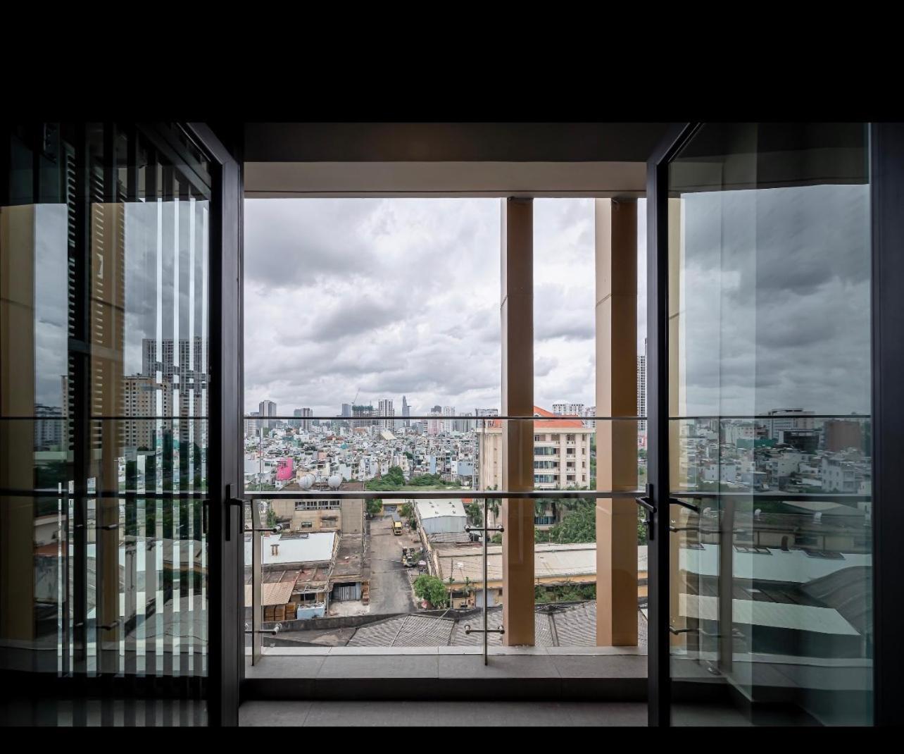 Luxury 2 Or 3Br Apartment In Dist 1 N Pool, Gym, Airport Pickup Ho Chi Minh City Exterior photo