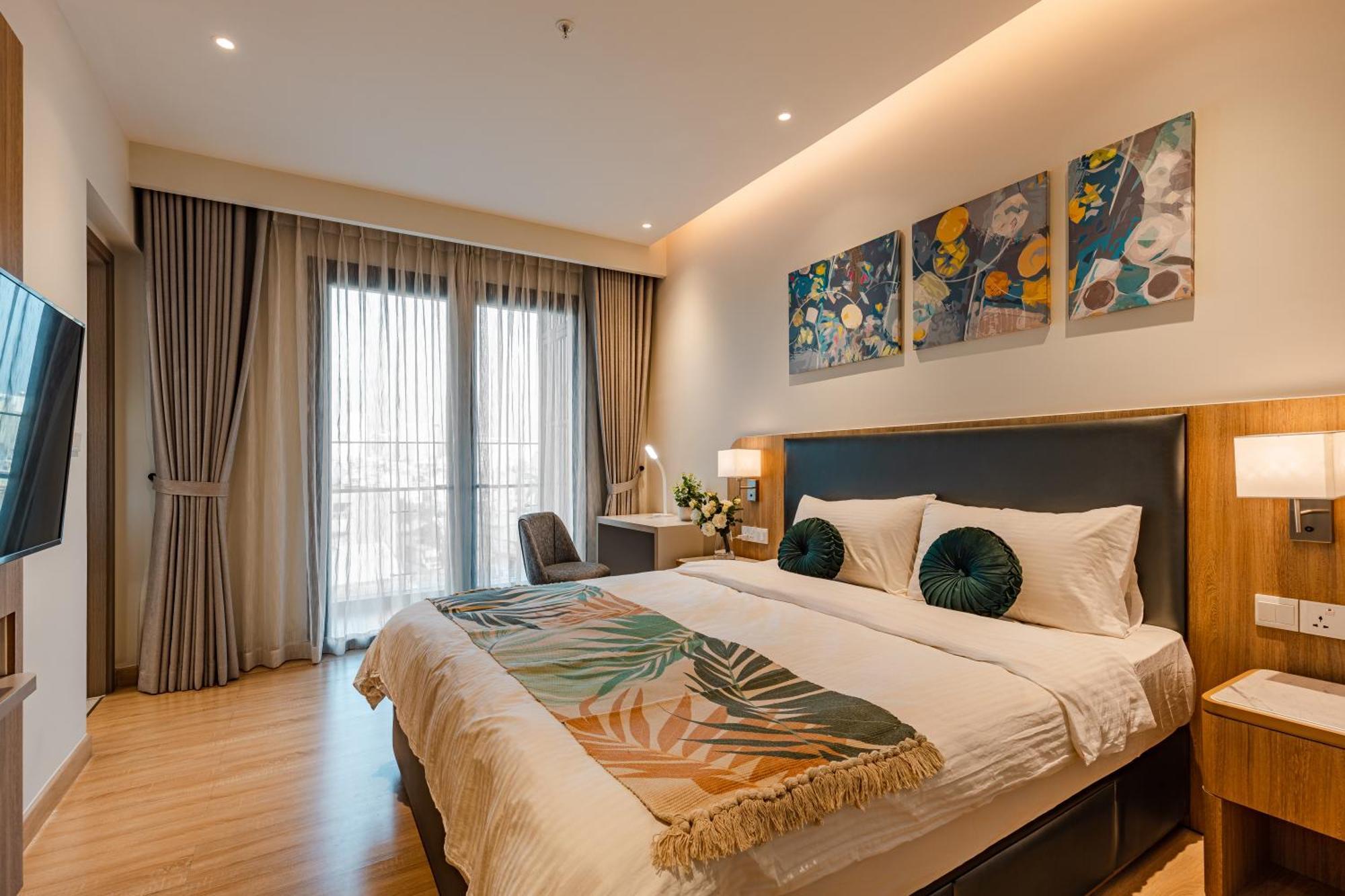 Luxury 2 Or 3Br Apartment In Dist 1 N Pool, Gym, Airport Pickup Ho Chi Minh City Exterior photo